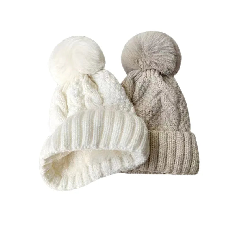 Chapéu de tricô twist para mulheres pompom peluche grosso, gorro monocromático para senhoras, skullies de esqui e neve, gorros novos para o inverno