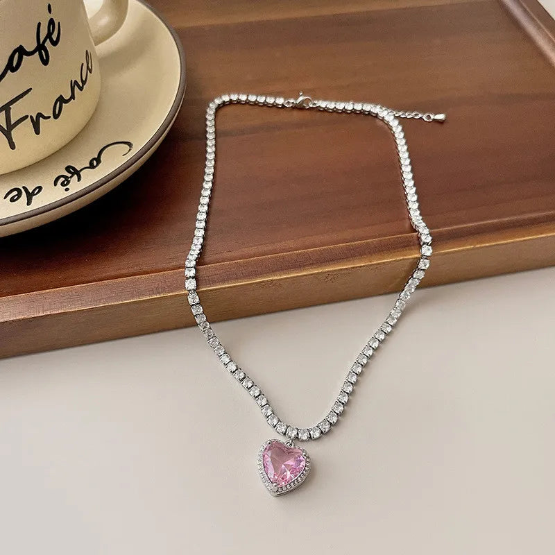 Rosa coração pingente colar para as mulheres amantes rhinestone clavícula corrente chocker feminino bonito cristal moonstone jewlery presentes